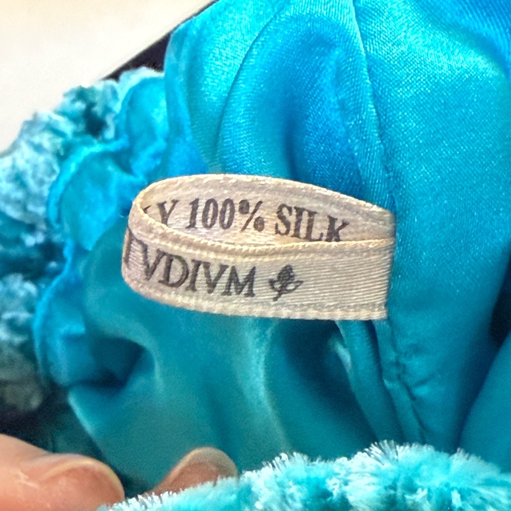 Venetia Stvdivm  pleated silk delphos evening bag - Picture 7 of 12